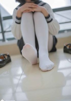年轻女教师电影