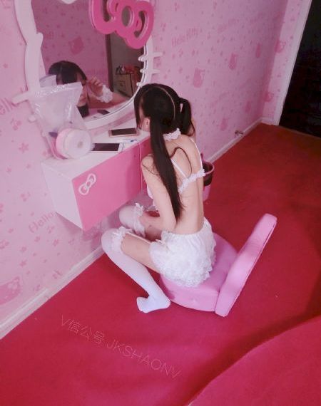 女人的战争之搬来的男人